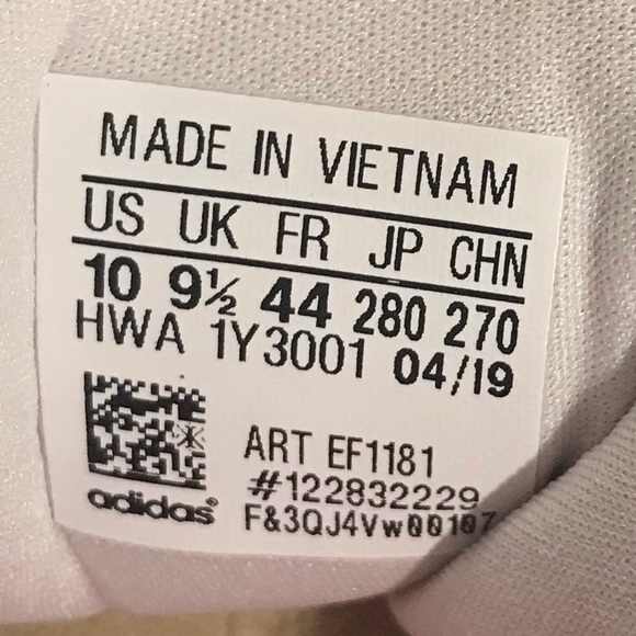 Adidas Alpha Boost Running shoe - Picture 5 of 8